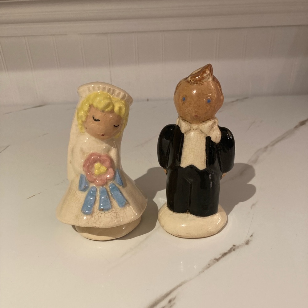 Signed Studio Art Pottery Bride and Groom Salt and Pepper Shakers Set Vintage